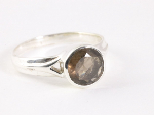 22446 Zilveren ring met rookkwarts