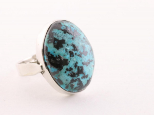 23195 Ovale zilveren ring met chrysocolla