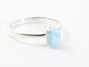 24616 Fijne hoogglans zilveren ring met larimar