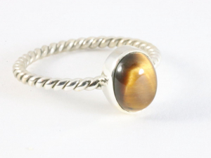 25269 Fijne zilveren ring met tijgeroog