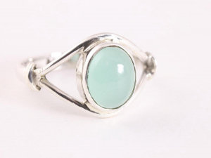 23582 Opengewerkte zilveren ring met aqua chalcedoon