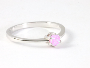 25457 Fijne hoogglans zilveren ring met roze opaal