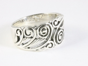 25317 Brede opengewerkte zilveren ring