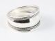 24504 Brede hoogglans zilveren ring met kabelpatronen