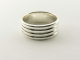 20648 Hoogglans zilveren ring met ribbels  