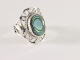 21520 Opengewerkte zilveren ring met abalone schelp  