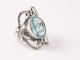 21983 Opengewerkte zilveren ring met blauwe topaas
