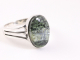 21994 Opengewerkte zilveren ring met groene Zwitserse opaal 