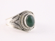 22525 Bewerkte zilveren ring met jade