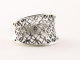 23694 Opengewerkte zilveren ring met levensbloem patroon