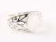 24101 Opengewerkte zilveren ring met regenboog maansteen