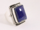 24263 Bewerkte zilveren ring met lapis lazuli 