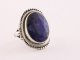 22883 Bewerkte zilveren ring met blauwe saffier - maat 18
