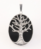 41338 Ovale zilveren hanger met levensboom op onyx