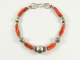 30367 Armband met zilveren en natuurlijk bloedkoraal kralen