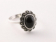 22689 Fijne zilveren ring met onyx en marcasiet