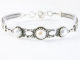 32396 Bewerkte zilveren armband met zoetwater parels