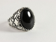 21047 Bewerkte zilveren herenring met onyx