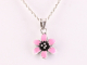 41534 Fijne bloemvormige zilveren hanger met roze emaille aan ketting