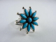 20312 Bloemvormige zilveren ring met blauwe turkoois