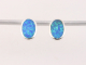 52396 Ovale zilveren oorstekers met Australische opaal