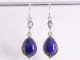 53392 Bewerkte zilveren oorbellen met lapis lazuli en blauwe topaas