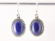 53612 Bewerkte ovale zilveren oorbellen met lapis lazuli