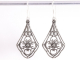54157 Lange opengewerkte zilveren filigrein oorbellen