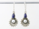 54808 Bewerkte zilveren oorbellen met lapis lazuli en parel