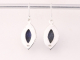 50961 Bewerkte zilveren oorbellen met lapis lazuli