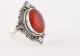 21519-19 Bewerkte zilveren ring met gefacetteerde carneool - maat 19