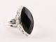 22997 Zware bewerkte zilveren ring met onyx