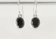 51719 Zilveren oorbellen met zwarte spinel