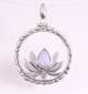 42462 Ronde zilveren lotus bloem hanger met Australische opaal