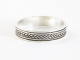 24864 Fijne zilveren ring met kabelpatronen