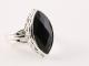 25322 Bewerkte zilveren ring met onyx