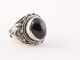 21543 Bewerkte zilveren ring met onyx - maat 16.5