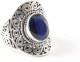 21586-18.5 Bewerkte zilveren ring met blauwe saffier - maat 18.5