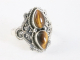 24986 Bewerkte zilveren ring met tijgeroog