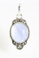 43426 Fijne bewerkte zilveren hanger met blauwe lace agaat