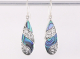 52148 Opengewerkte zilveren oorbellen met abalone schelp